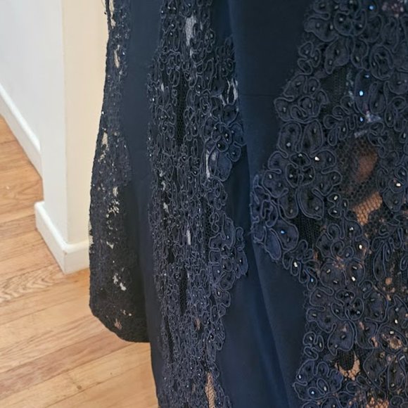 B’Zar Black Maxi Sleeveless Gown | Stunning 20.5” Bottom Lace | Size: 8 - Picture 7 of 16